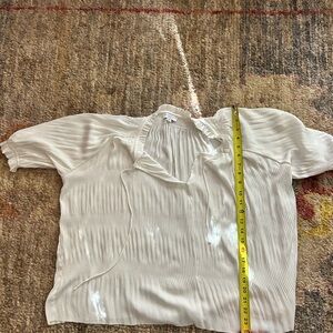 Current Air Elegant White Women's Top